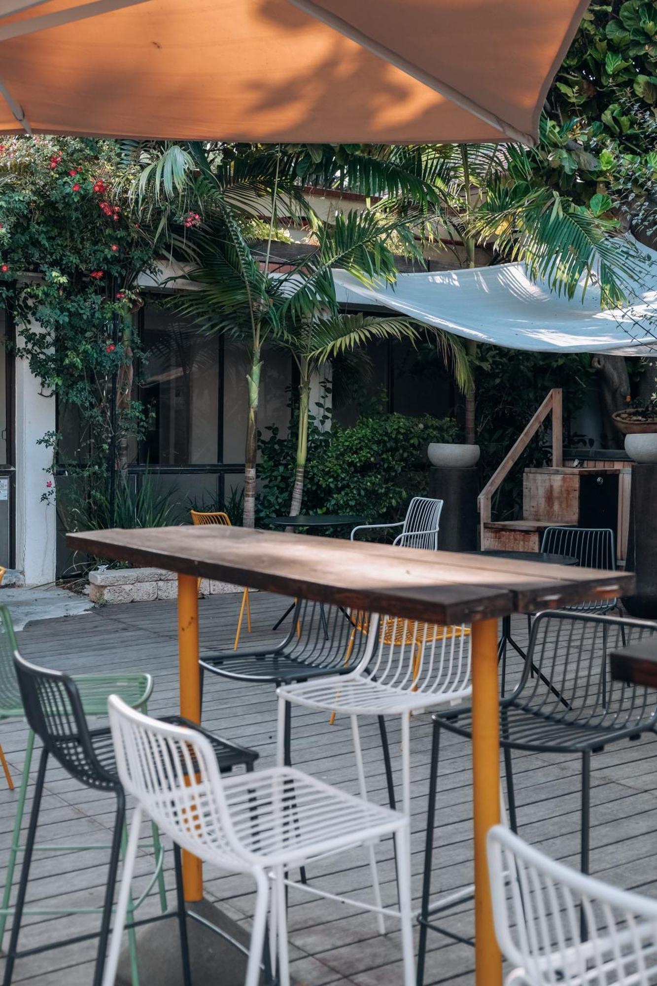 Eden Inn Zihron Iacov Exterior foto